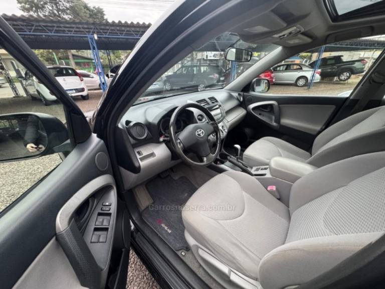 TOYOTA - RAV4 - 2008/2008 - Preta - R$ 46.900,00
