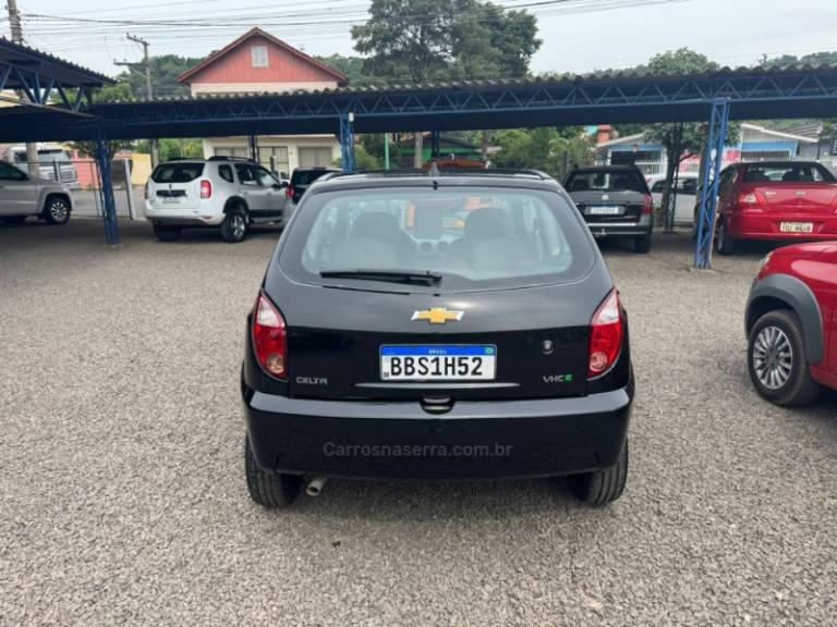 CHEVROLET - CELTA - 2012/2013 - Preta - R$ 28.900,00
