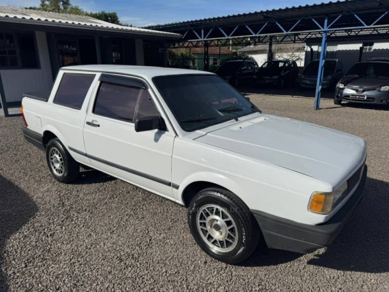 VOLKSWAGEN - SAVEIRO - 1984/1985 - Branca - R$ 32.900,00