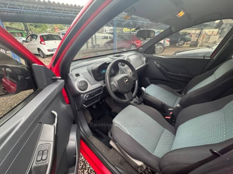 CHEVROLET - MONTANA - 2012/2013 - Vermelha - R$ 45.900,00