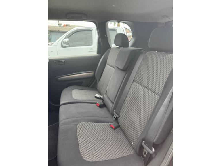 NISSAN - X-TRAIL - 2008/2009 - Preta - R$ 48.900,00
