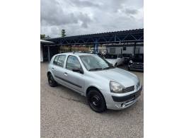 RENAULT - CLIO - 2005/2006 - Prata - R$ 14.900,00