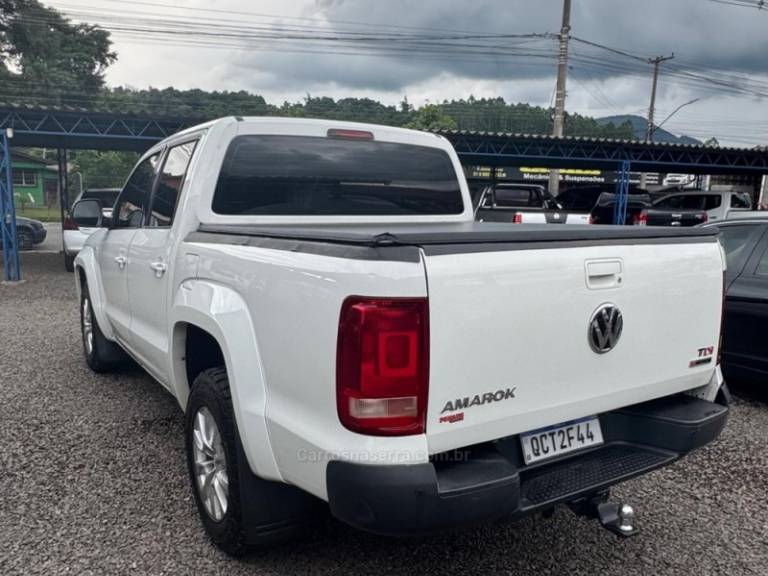 VOLKSWAGEN - AMAROK - 2018/2018 - Branca - R$ 118.900,00