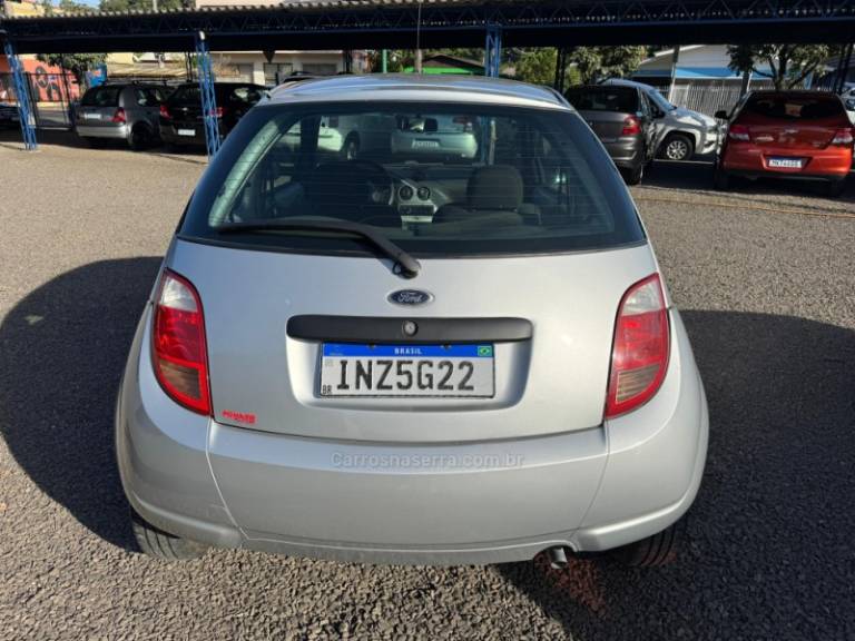 FORD - KA - 2007/2007 - Prata - R$ 15.900,00