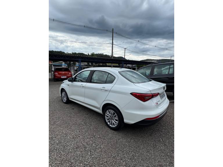 FIAT - CRONOS - 2018/2019 - Branca - R$ 64.900,00