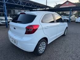 FORD - KA - 2016/2017 - Branca - R$ 44.900,00