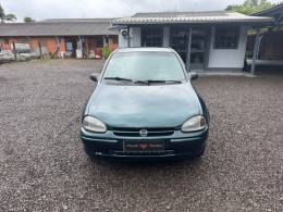 CHEVROLET - CORSA - 1999/1999 - Verde - R$ 10.900,00