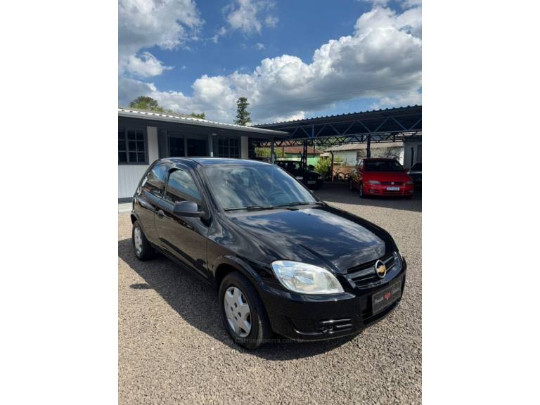 CHEVROLET - CELTA - 2007/2008 - Preta - R$ 21.900,00
