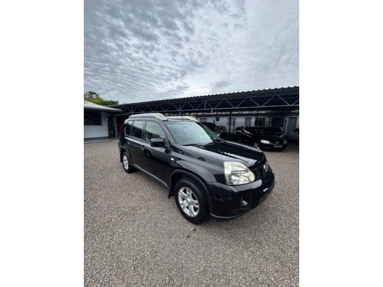NISSAN - X-TRAIL - 2008/2009 - Preta - R$ 48.900,00