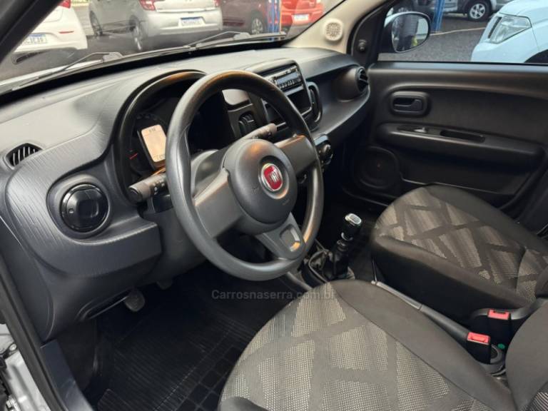 FIAT - MOBI - 2018/2018 - Prata - R$ 46.900,00