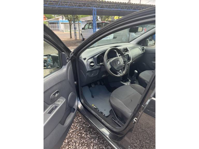 RENAULT - LOGAN - 2017/2018 - Preta - R$ 42.900,00