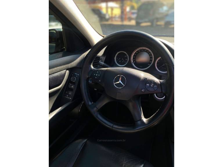 MERCEDES-BENZ - C 200 K - 2010/2010 - Preta - R$ 58.900,00