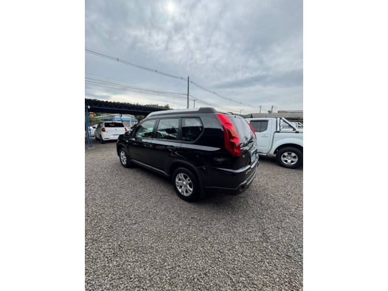 NISSAN - X-TRAIL - 2008/2009 - Preta - R$ 48.900,00