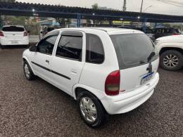 CHEVROLET - CORSA - 1996/1997 - Branca - R$ 12.900,00