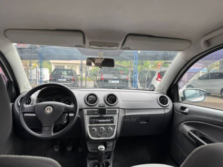 VOLKSWAGEN - VOYAGE - 2009/2009 - Branca - R$ 32.900,00