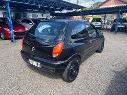 CHEVROLET - CELTA - 2002/2003 - Preta - R$ 13.900,00