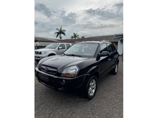 HYUNDAI - TUCSON - 2013/2014 - Preta - R$ 56.900,00