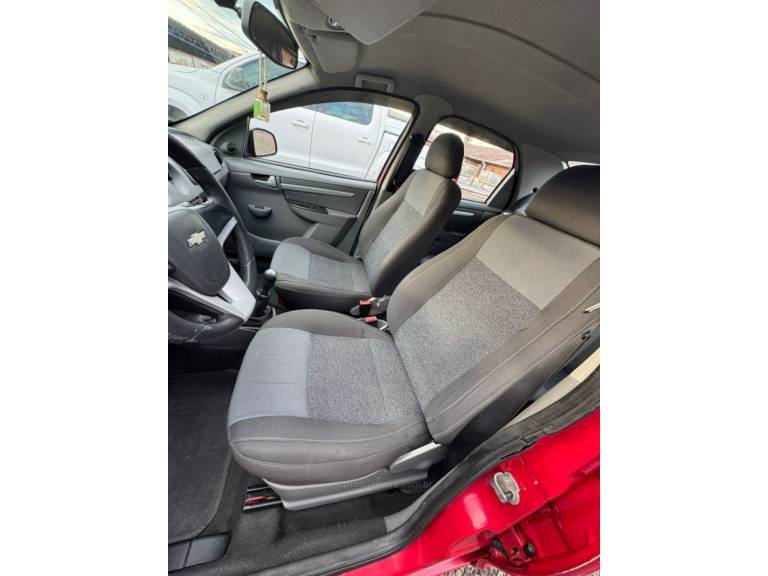CHEVROLET - PRISMA - 2012/2012 - Vermelha - R$ 32.900,00