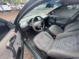 CHEVROLET - CORSA - 1999/1999 - Verde - R$ 10.900,00