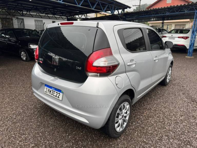 FIAT - MOBI - 2018/2018 - Prata - R$ 46.900,00