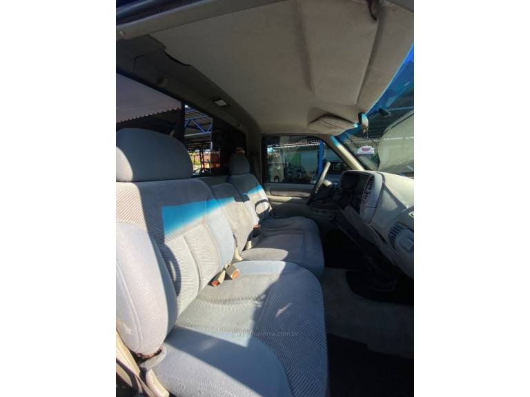 CHEVROLET - SILVERADO - 1998/1998 - Preta - R$ 65.900,00