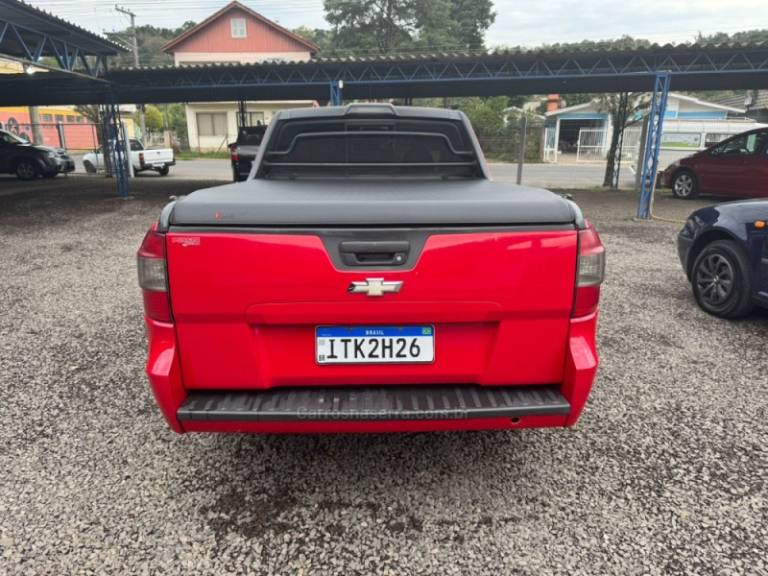 CHEVROLET - MONTANA - 2012/2013 - Vermelha - R$ 45.900,00