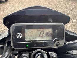 YAMAHA - FACTOR - 2019/2020 - Branca - R$ 13.900,00