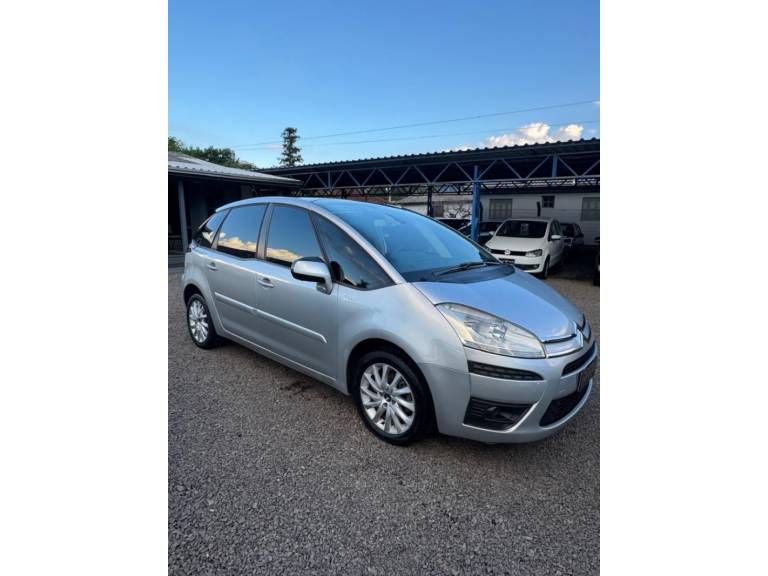 CITROËN - C4 PICASSO - 2011/2012 - Prata - R$ 34.900,00