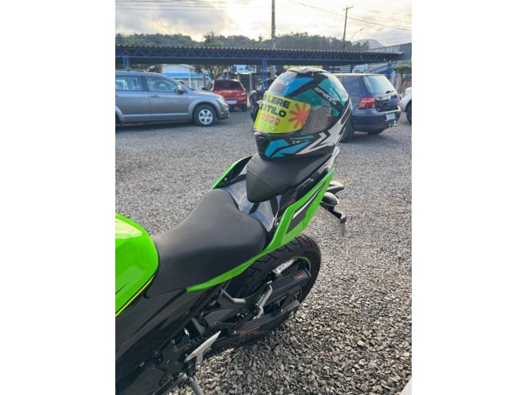 KAWASAKI - NINJA 400 - 2018/2019 - Verde - R$ 29.800,00
