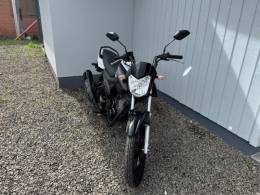 YAMAHA - FACTOR - 2019/2020 - Branca - R$ 13.900,00