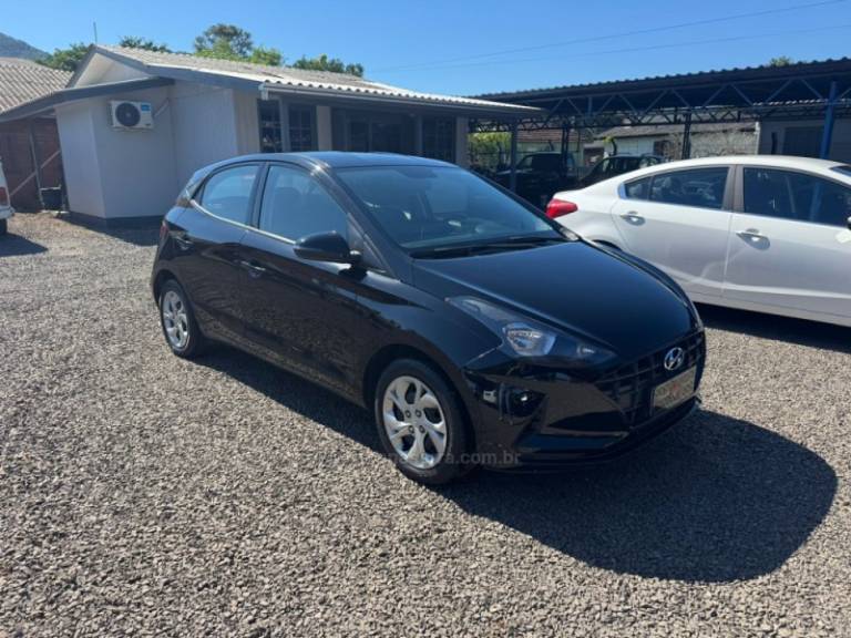 HYUNDAI - HB20 - 2022/2022 - Preta - R$ 66.900,00