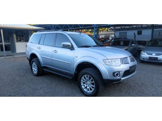 MITSUBISHI - PAJERO DAKAR - 2010/2011 - Prata - R$ 104.900,00
