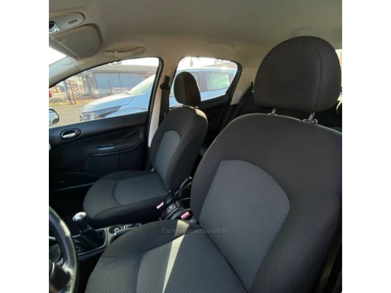 PEUGEOT - 207 - 2011/2012 - Azul - R$ 25.900,00