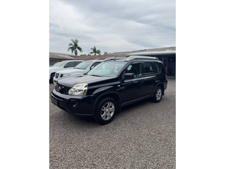 NISSAN - X-TRAIL - 2008/2009 - Preta - R$ 48.900,00