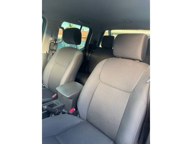 NISSAN - FRONTIER - 2015/2015 - Branca - R$ 104.900,00