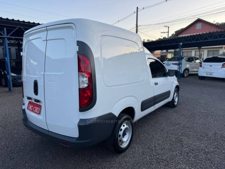 FIAT - FIORINO - 2014/2015 - Branca - R$ 53.900,00