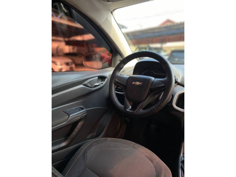 CHEVROLET - ONIX - 2013/2013 - Laranja - R$ 44.900,00