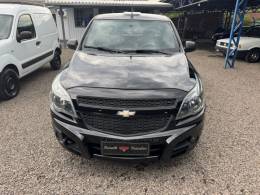 CHEVROLET - MONTANA - 2012/2013 - Preta - R$ 45.900,00