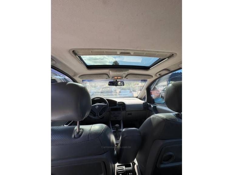 CHEVROLET - ZAFIRA - 2007/2007 - Prata - R$ 15.900,00