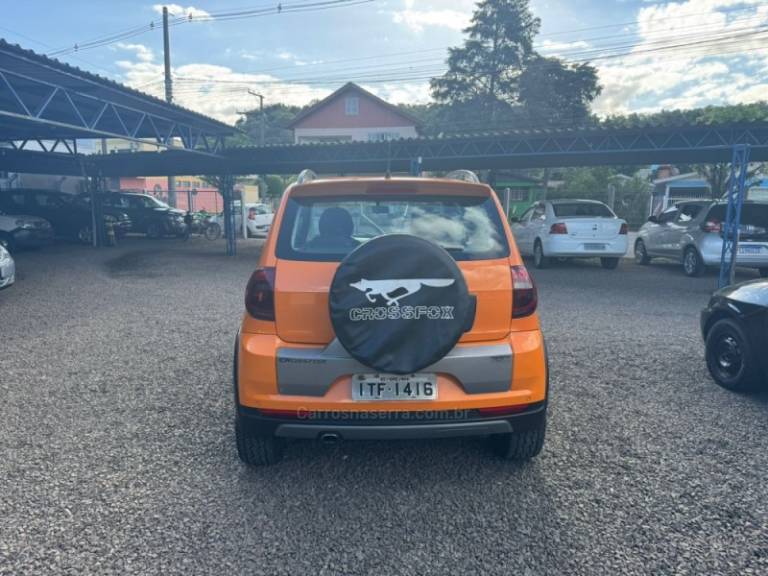 VOLKSWAGEN - CROSSFOX - 2012/2012 - Laranja - R$ 44.900,00