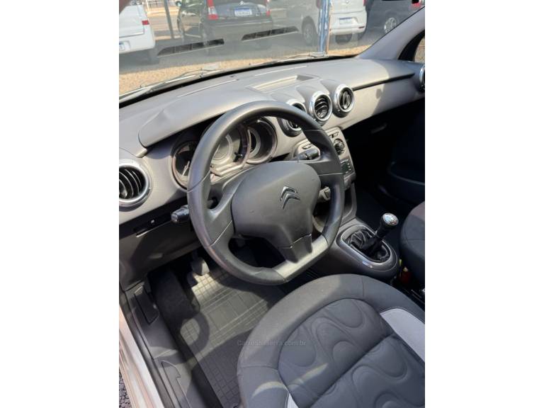 CITROËN - C3 - 2014/2014 - Prata - R$ 41.900,00
