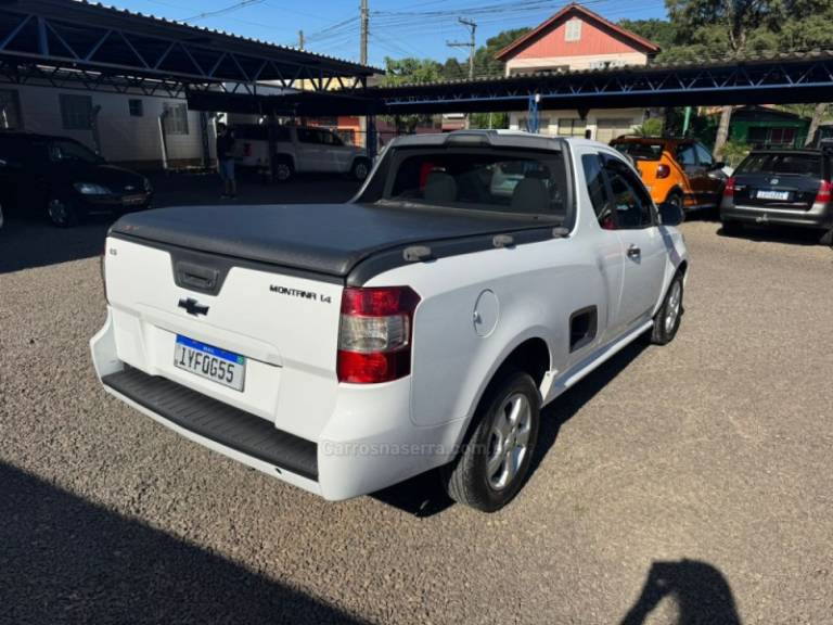 CHEVROLET - MONTANA - 2017/2018 - Branca - R$ 53.900,00