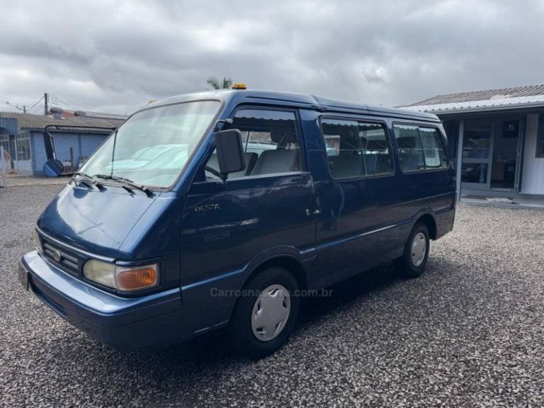 KIA MOTORS - BESTA - 1997/1997 - Azul - R$ 21.900,00
