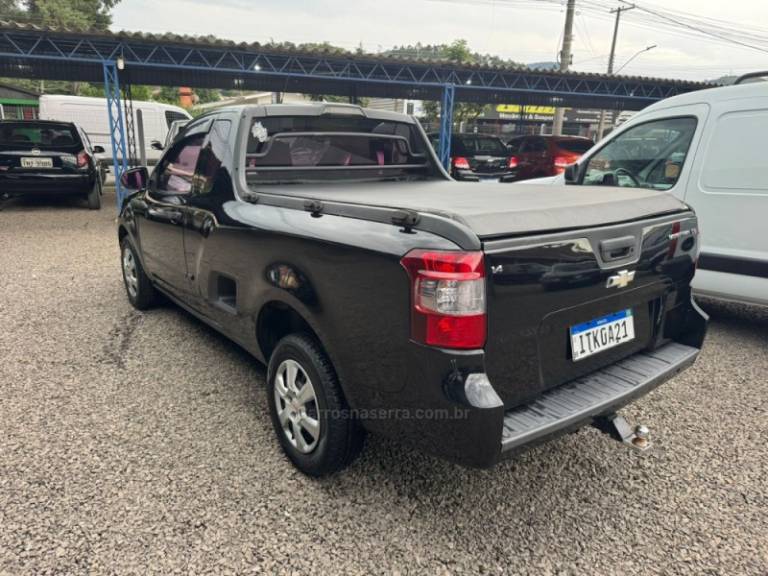 CHEVROLET - MONTANA - 2012/2013 - Preta - R$ 45.900,00