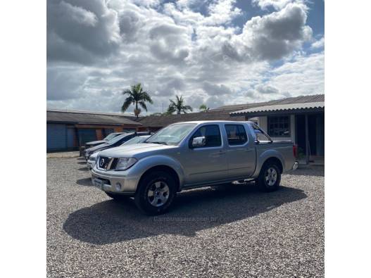 NISSAN - FRONTIER - 2009/2009 - Prata - R$ 72.900,00