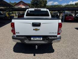 CHEVROLET - S10 - 2022/2023 - Branca - R$ 205.000,00