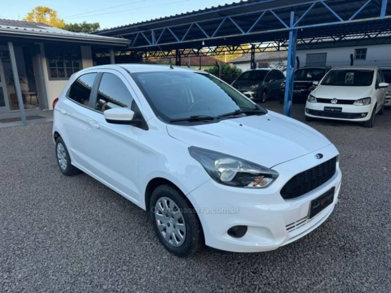 FORD - KA - 2016/2017 - Branca - R$ 44.900,00