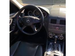 MERCEDES-BENZ - C 200 K - 2010/2010 - Preta - R$ 58.900,00