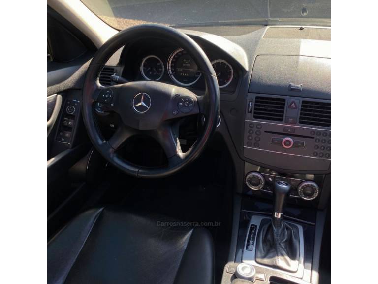 MERCEDES-BENZ - C 200 K - 2010/2010 - Preta - R$ 58.900,00