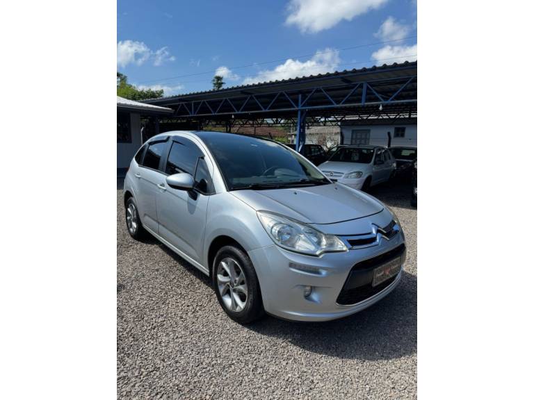 CITROËN - C3 - 2014/2014 - Prata - R$ 41.900,00